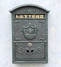 Cast Aluminum Mailbox Mail Box Dark Green Wall Mount Garden Decoration Metal Vintage Home Apartment Letters Post Box Lockable