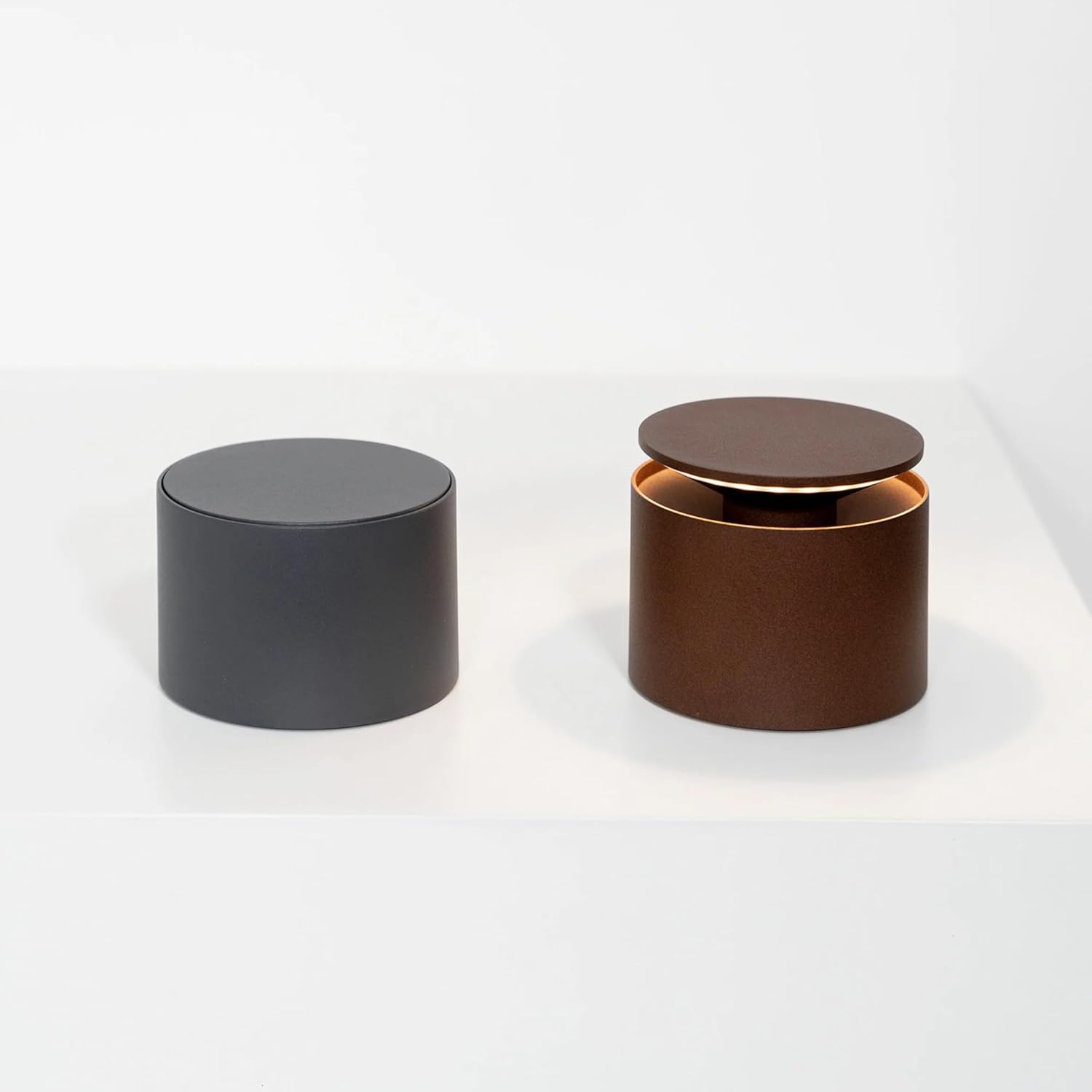 Zafferano, Push-Up Lamp, Rechargeable Cordless Table Lamp with Touch Controls, Also Usable as an Outdoor Lamp, Dimmer, 2200-3000 K, Height 80-100 cm, Corten Colour