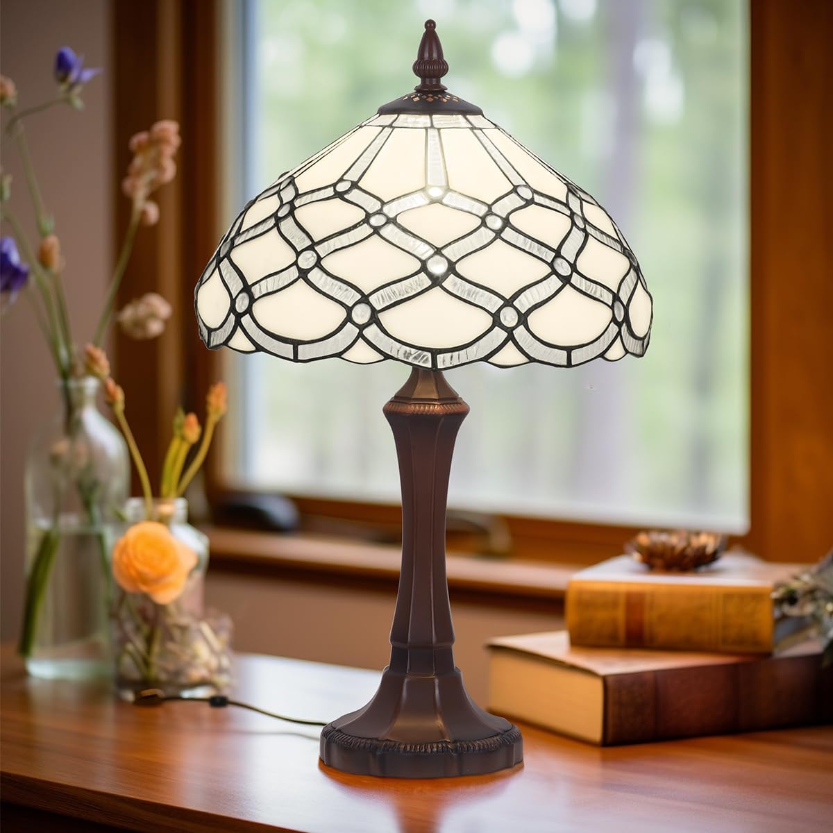 Tiffany Table Lamp,White Stained Glass Table Light,Antique Style Medium Size Desk Lamp Vintage Beside Reading Lamp for Living Room Bedroom Office