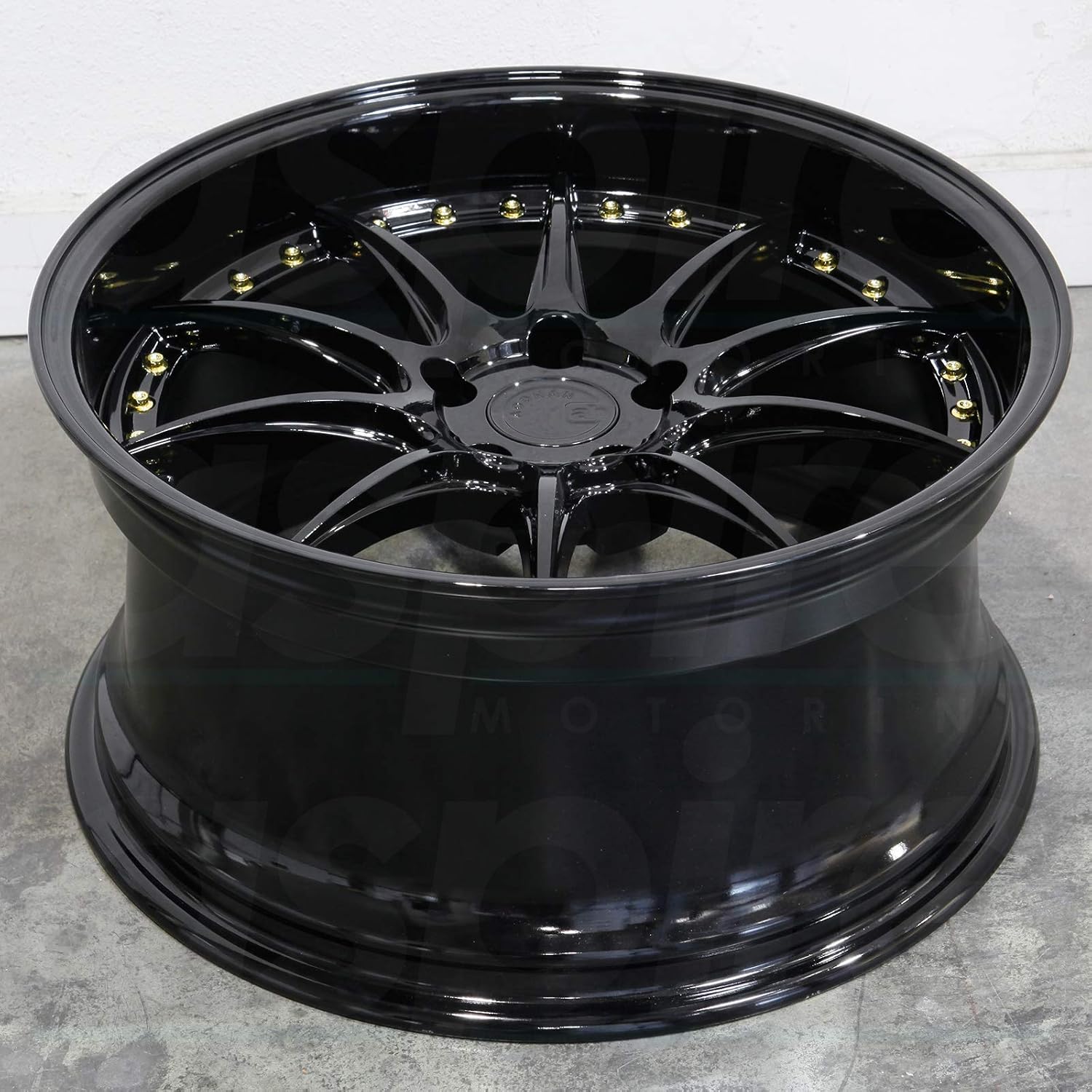 Aodhan DS-07 Custom Wheel - 18x10.5, 22 Offset, 5x114.3 Bolt Pattern, 73.1mm Hub - Gloss Black with Gold Rivets Rim