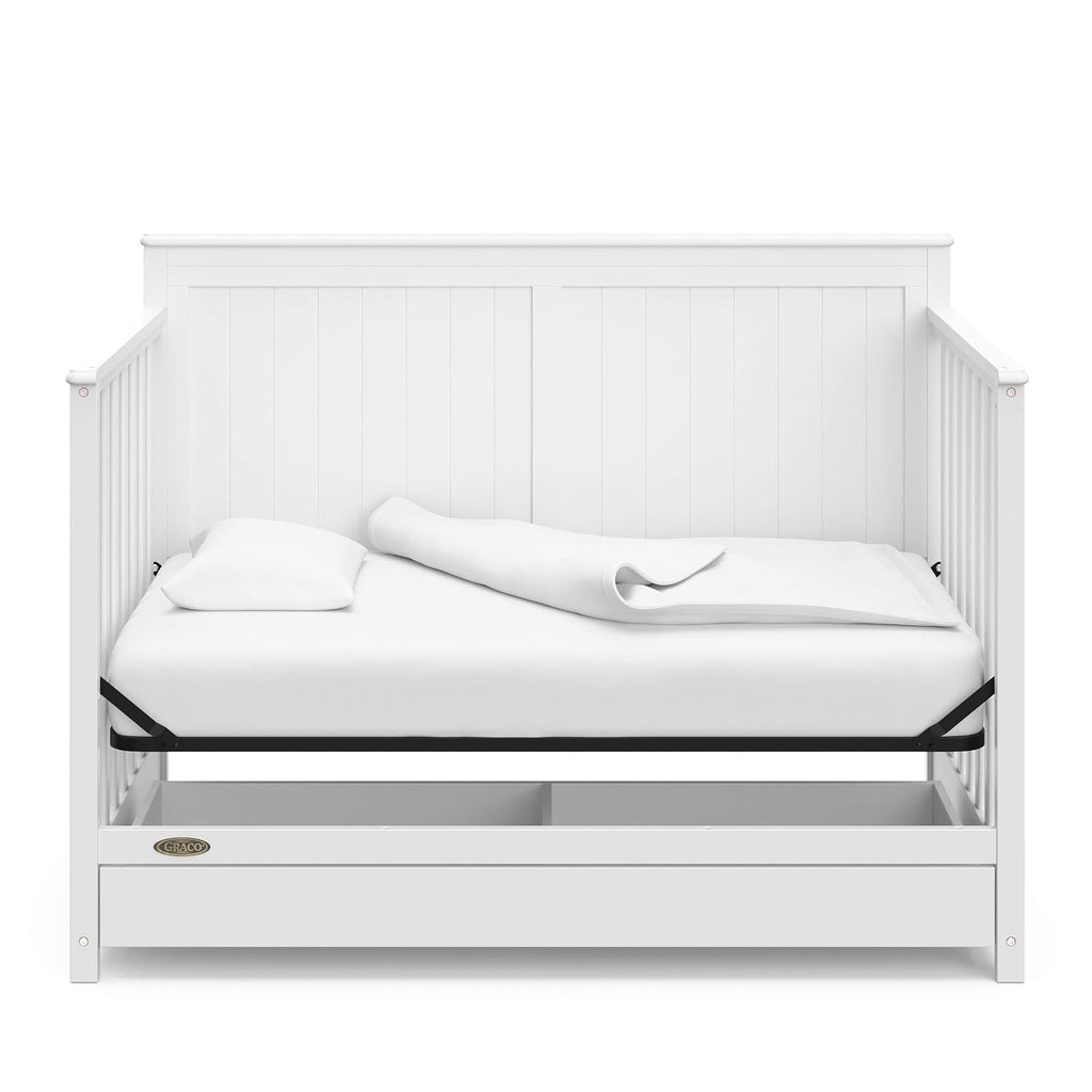 Graco Hadley 5-in-1 Convertible Crib with Drawer – GREENGUARD Gold Certified, Fits Standard Crib Mattress, Converts to Toddler Bed, Daybed and Full Bed, 4 Adjustable Mattress Heights (White)