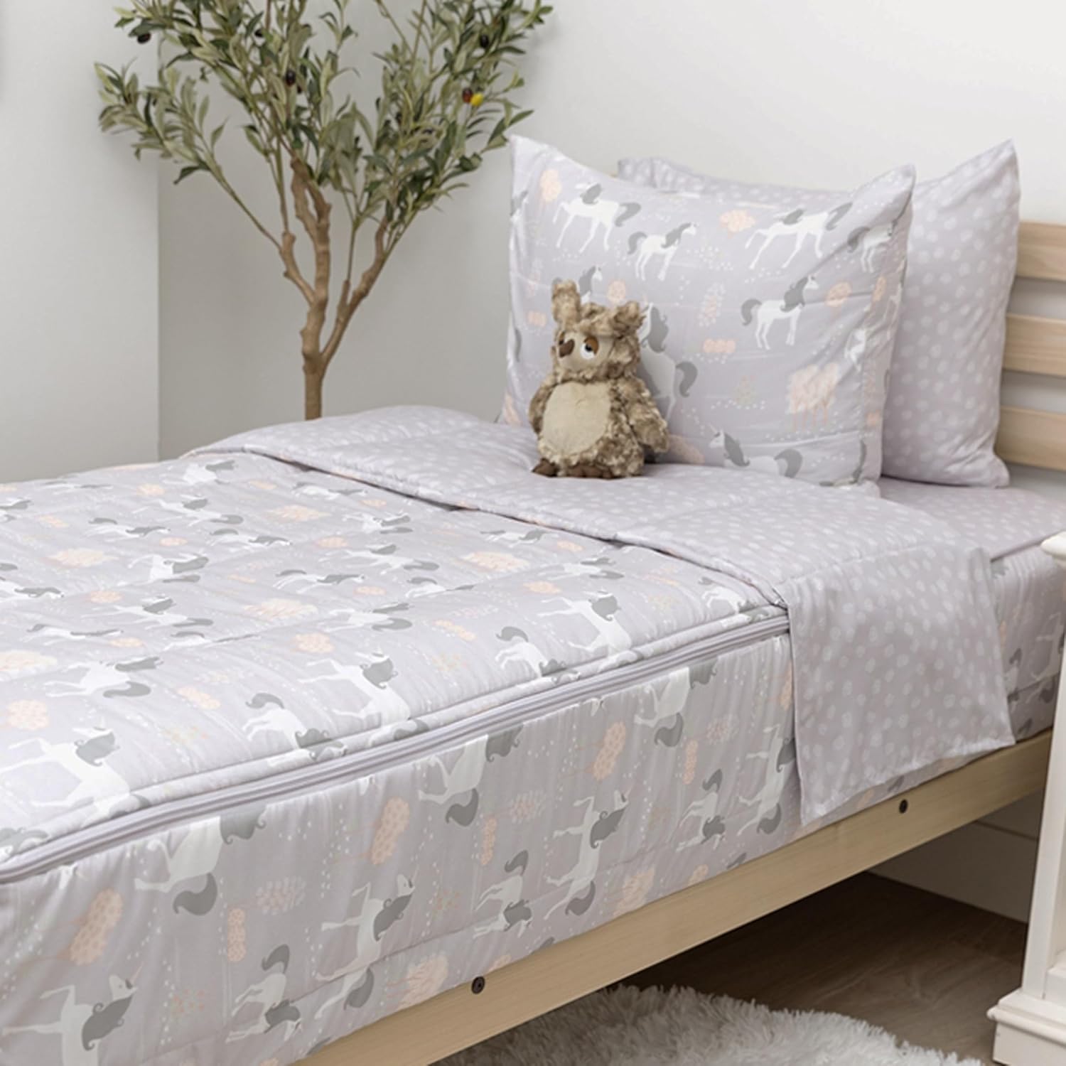Beddy's Fairytale Unicorn Durable Zipper Bedding for Kids - Bed in a Bag - Purple Sheets & Comforter with Unicorns - Includes Pillowcase and Sham - Easy to Make & Wash - Twin