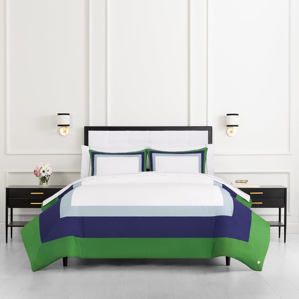 kate spade new york Color Block King Comforter Set, 300 Thread Count and 100% Cotton Cover, All Season 3 Piece Reversible Bedding Set, Machine Washable, Navy, Green and White