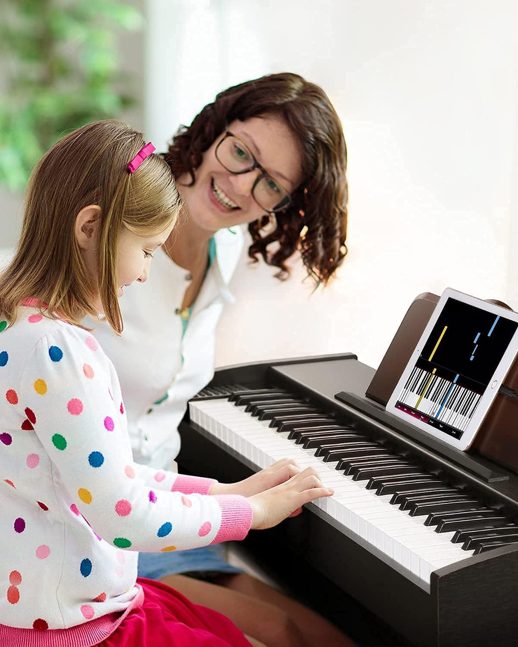 Eastar 61 Key Keyboard Piano for Beginners, Electric Piano, Classic Wooden Digital Keyboard with Sustain Pedal & Music Stand, Birthday Gifts for Girls Daughter, Supports MP3/USB/Audio/Mic/Headphones