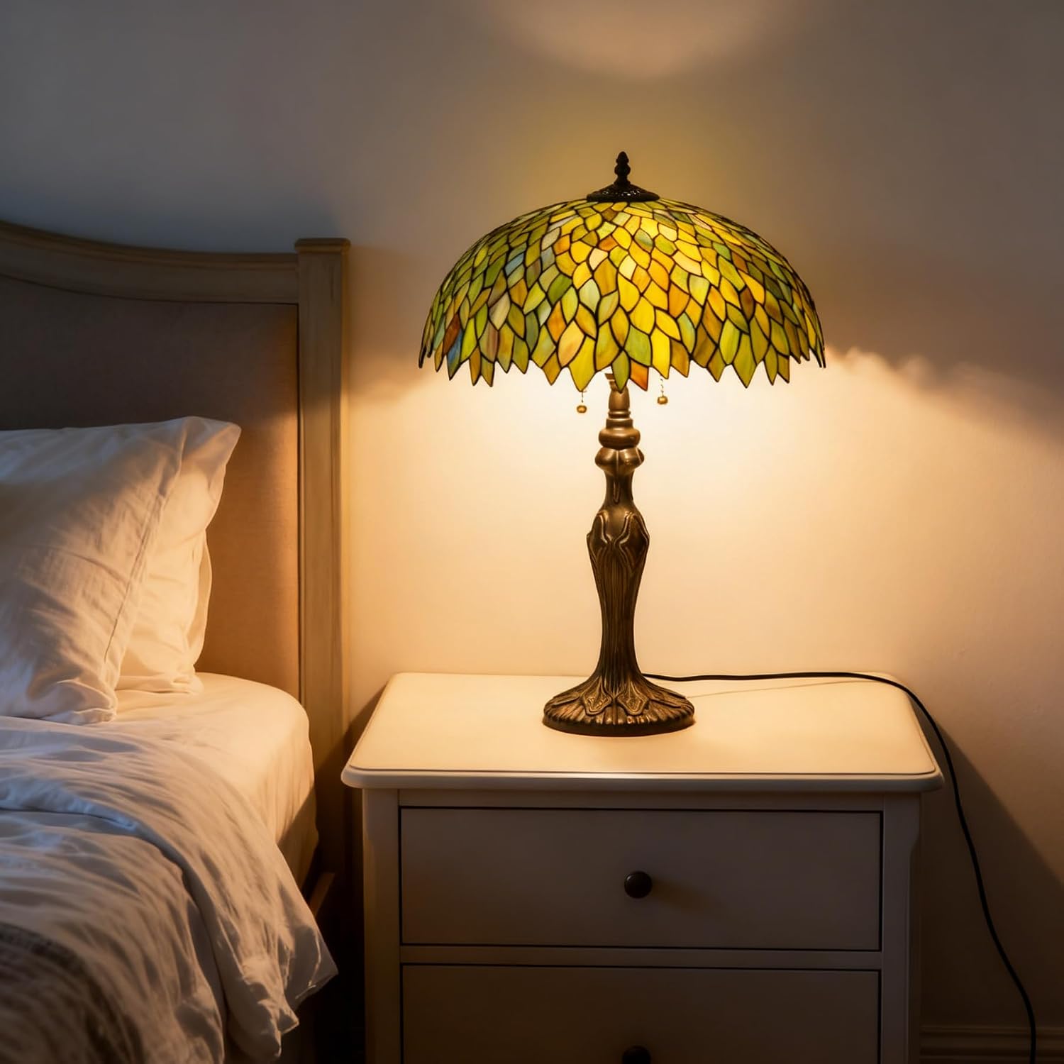 Tiffany Lamp 16' Stained Glass Table Lamp for Large Space Vintage Style Antique Bronze Base Desk Light Decorate Bedside Bedroom Living Room Entry Hallway Home Office (Green Wisteria)