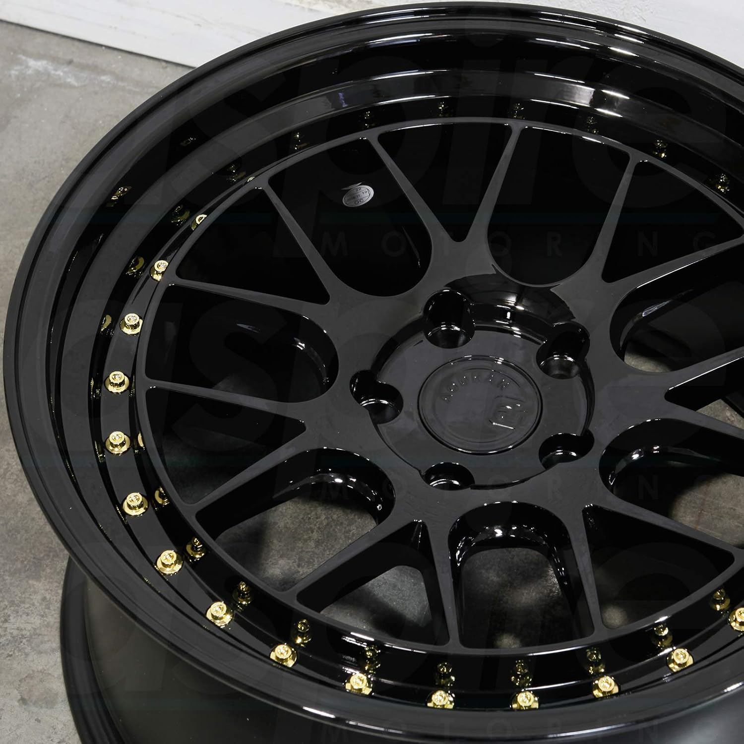 AodHan DS06 Wheel - Gloss Black W/Gold Rivets: 19x9.5 Wheel Size; 5x114.3 Lug Pattern; 73.1mm Hug Bore; 22mm Off Set.