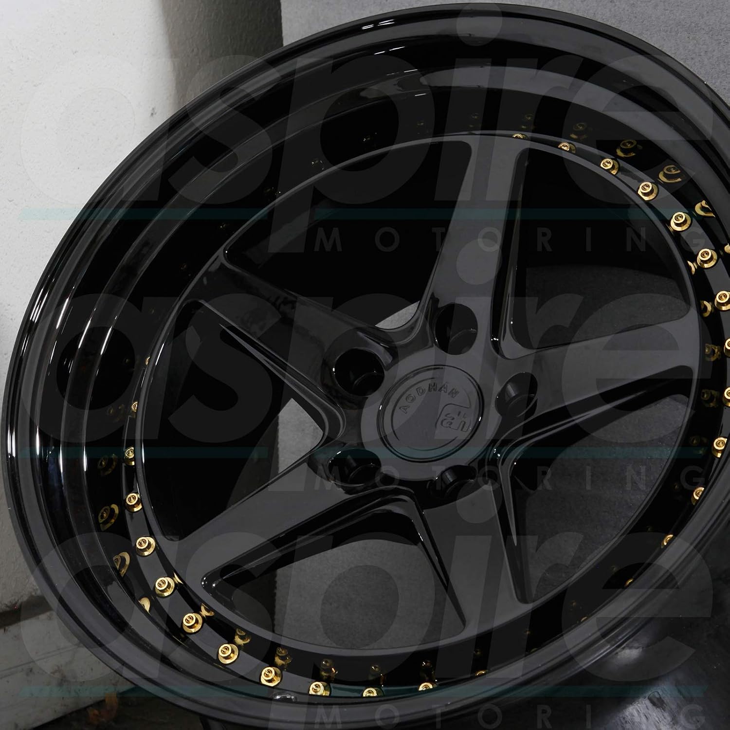 Aodhan DS-05 Custom Wheel - 18x9.5, 35 Offset, 5x100 Bolt Pattern, 73.1mm Hub - Gloss Black with Gold Rivets Rim