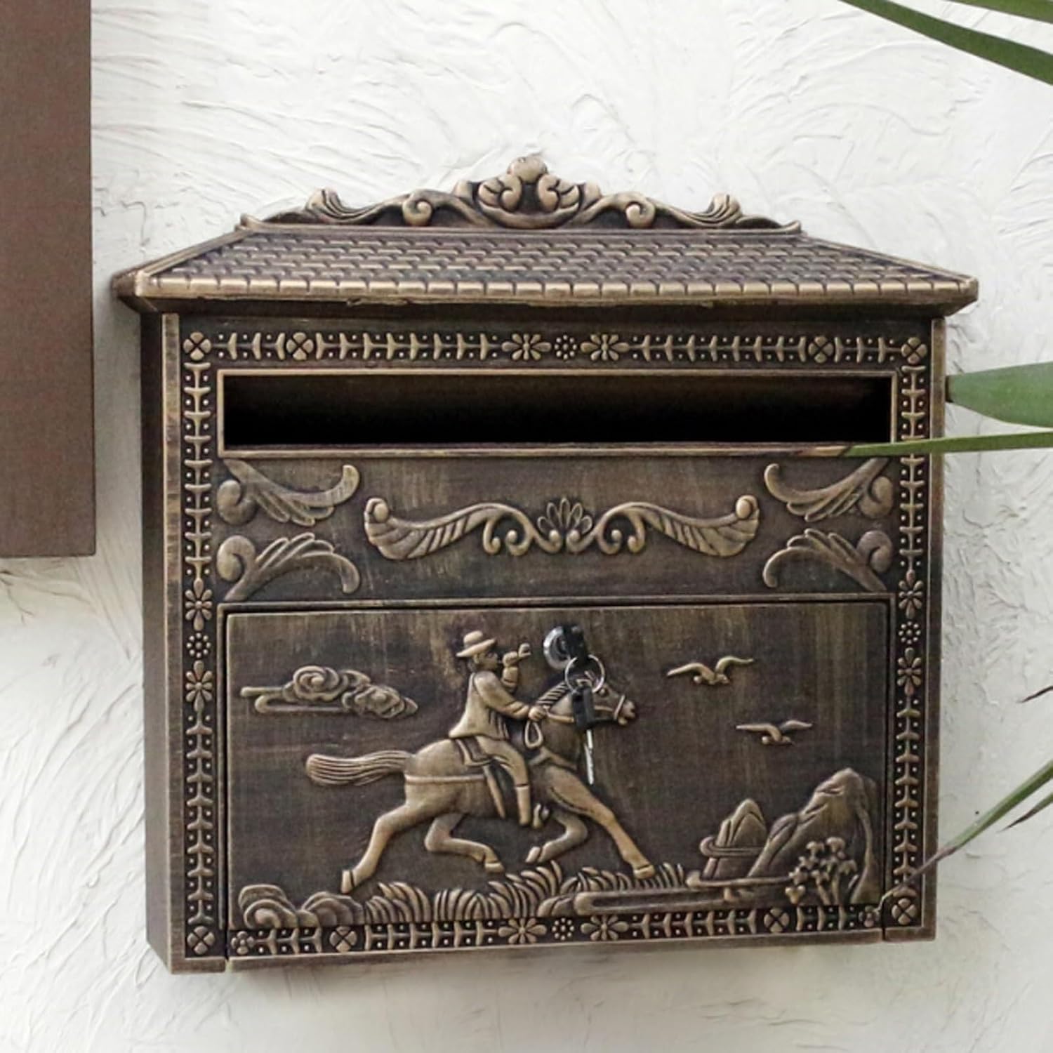 Wall Mounted Mailboxes for Outside Post Box Retro Cast Aluminum Mailbox Antique Suggestion Box for Front Door Fence Drop Box
