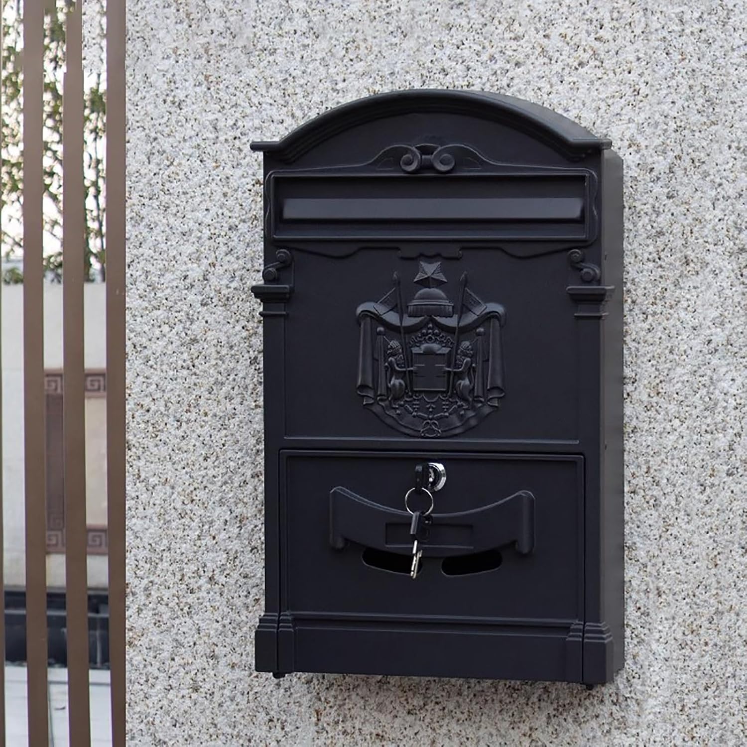 Mailboxes for Outside, Wall Mount Locking Mailbox, Vintage Large Capacity Mail Box, Security Mail Letter Metal Mailbox, for Outside(Green)