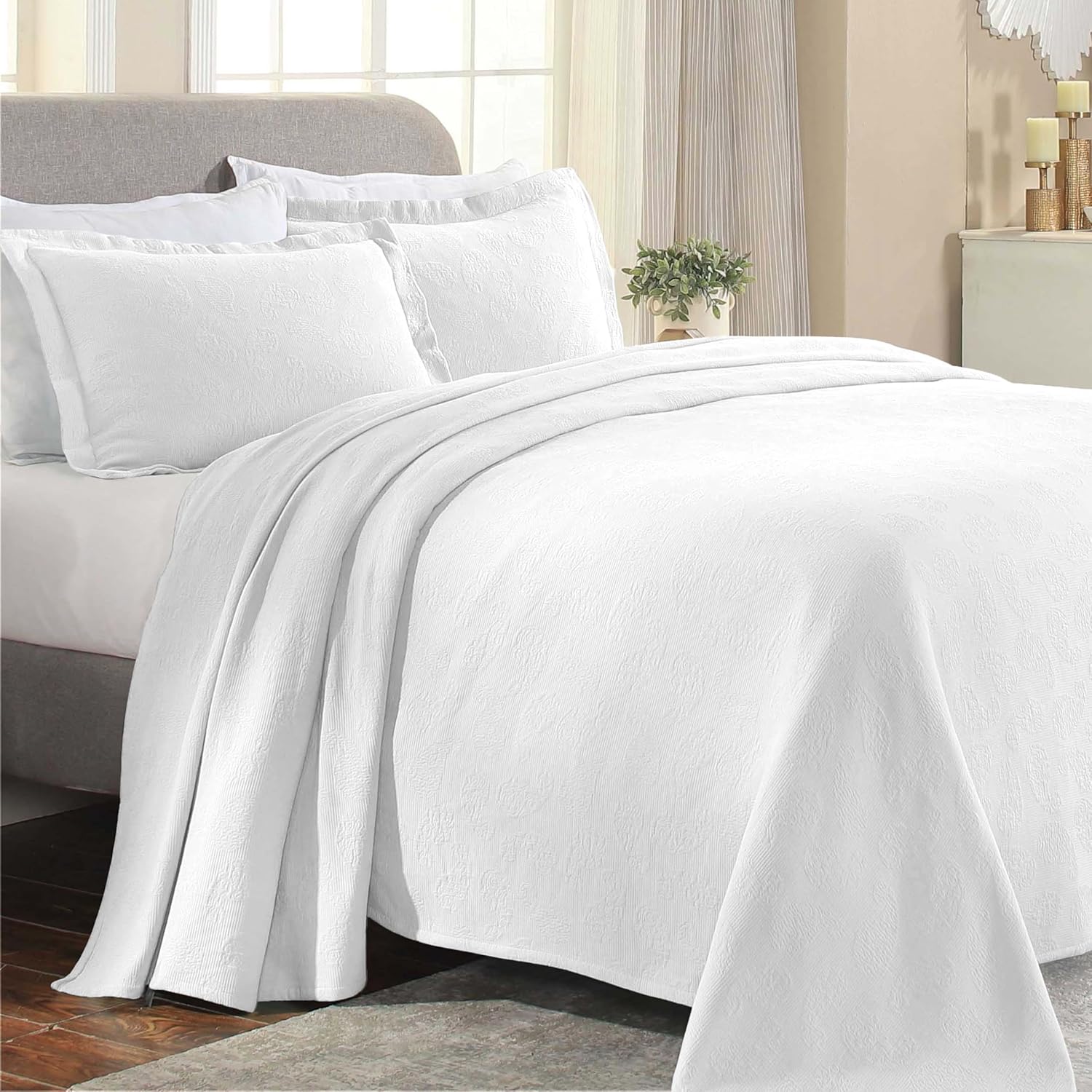 Superior Paisley Cotton 3 Piece Bedspread Set, Home Bed Decor, Decorative Textured Bed Spread, 2 Pillow Shams, Airy Blanket, Matelasse Coverlet Bedding, Vintage Floral Design, Full, White