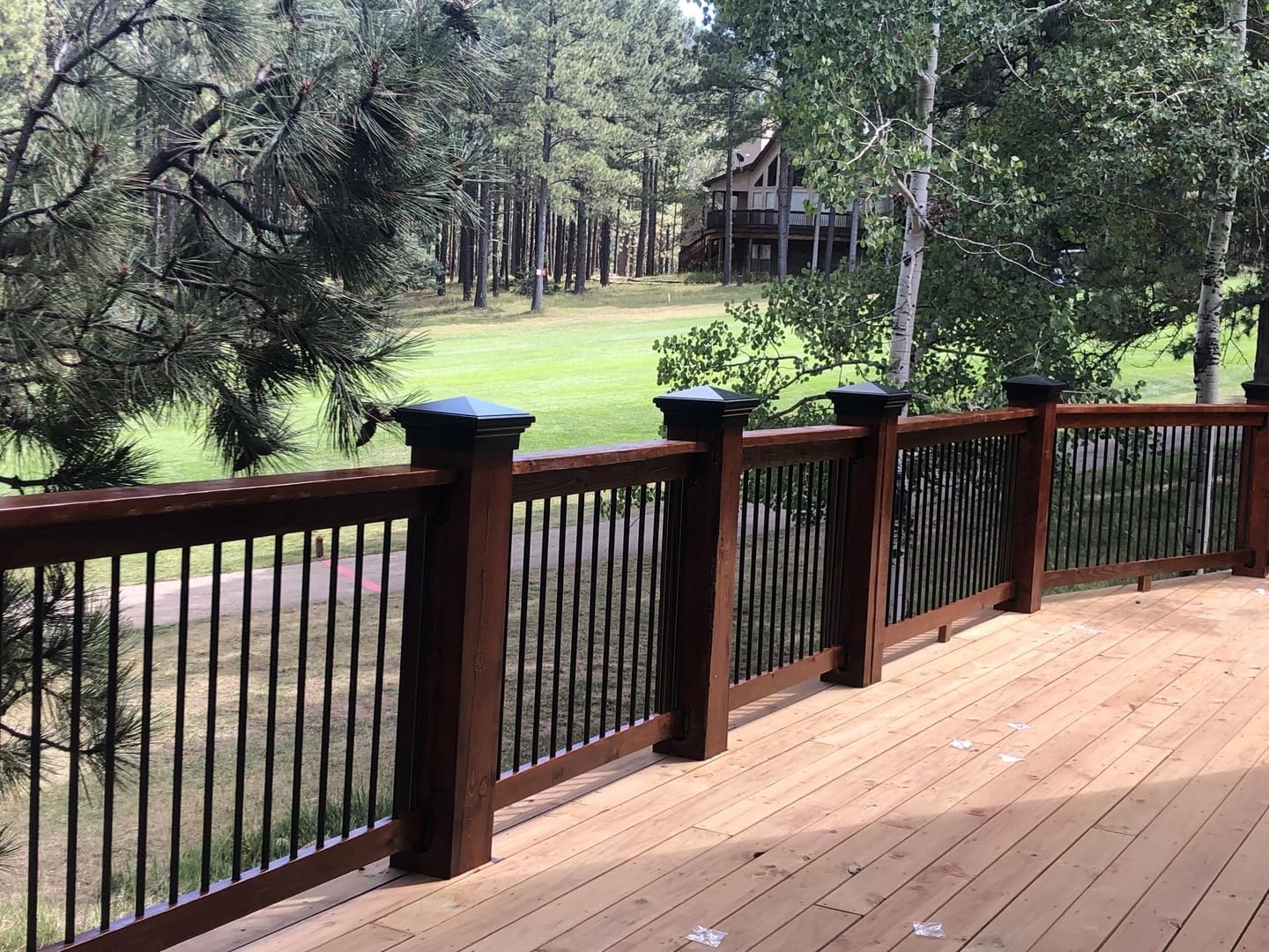 Atlanta Post Caps 6x6 Black Post Cap (5.5') (Case of 14) | Pyramid Style Deck Post Cap for Fences and Decks, Fits Wood 6x6 (5.5'x5.5' up to 5.75'x5.75') Black Polymer