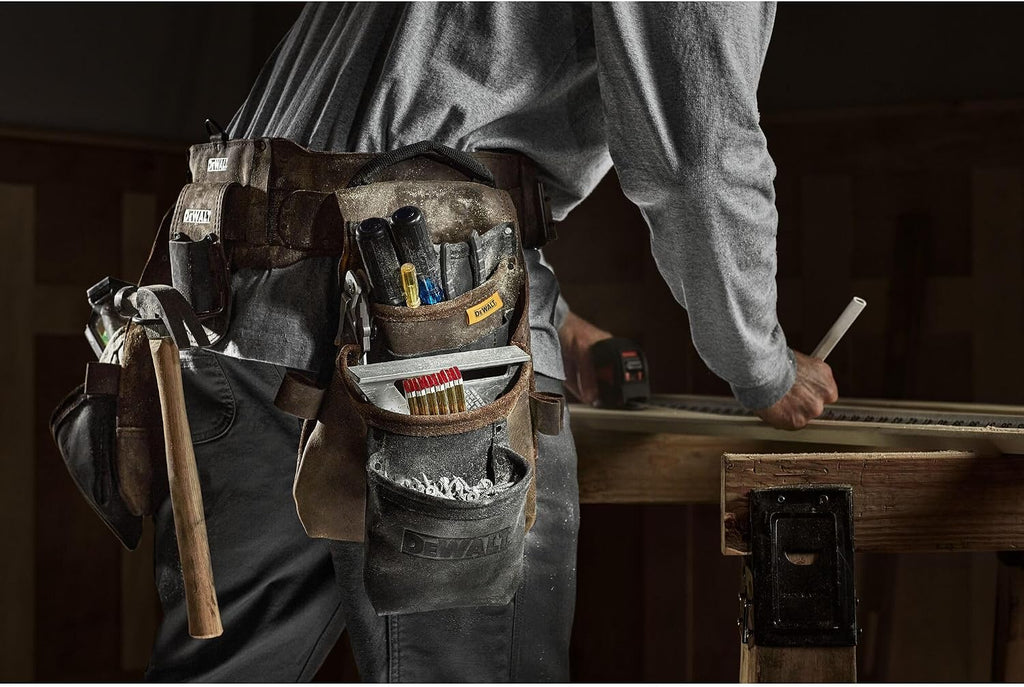 DEWALT Leather Tool Belt Organizer with 18 Pockets, Heavy Duty Construction (DWST550113)