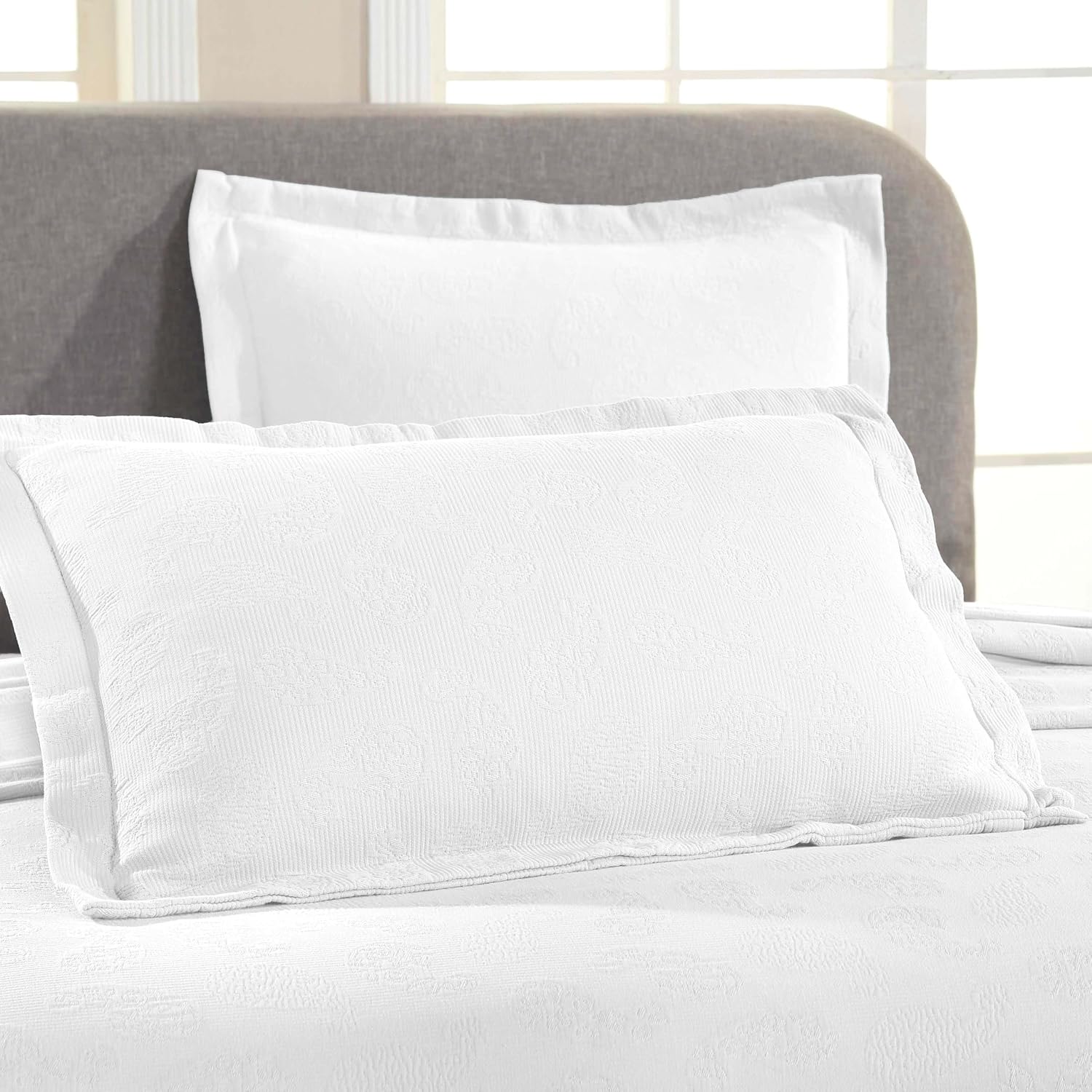 Superior Paisley Cotton 3 Piece Bedspread Set, Home Bed Decor, Decorative Textured Bed Spread, 2 Pillow Shams, Airy Blanket, Matelasse Coverlet Bedding, Vintage Floral Design, Full, White