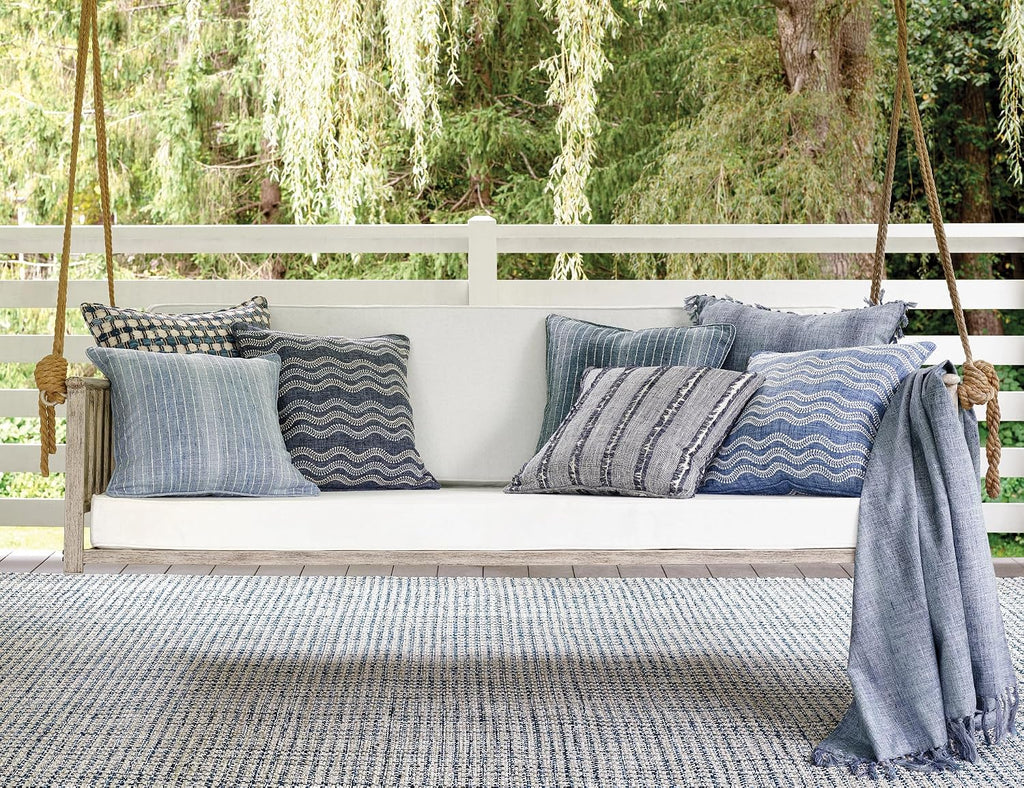 Dash & Albert Rugby Stripe Denim Handwoven Indoor/Outdoor Rug, 2.5 X 18 Feet, Blue Stripe Pattern