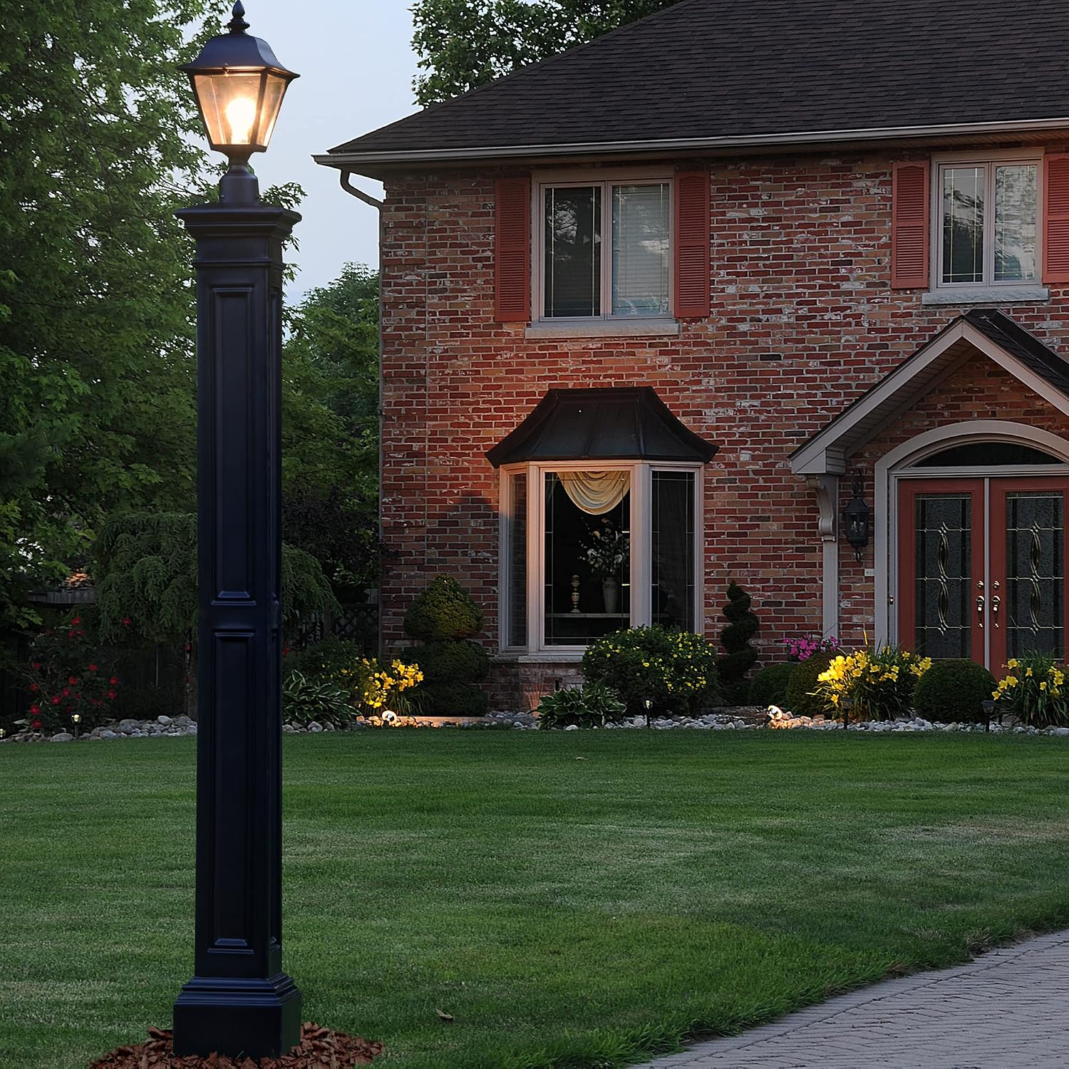 Mayne Liberty Heavy Duty Outdoor Lamp Post with Mount - Easy Install for Porch & Patio Lights, Weather & Fade Resistant, Shock Resistant, Long Lasting Outdoor Lighting Fixtures, Black