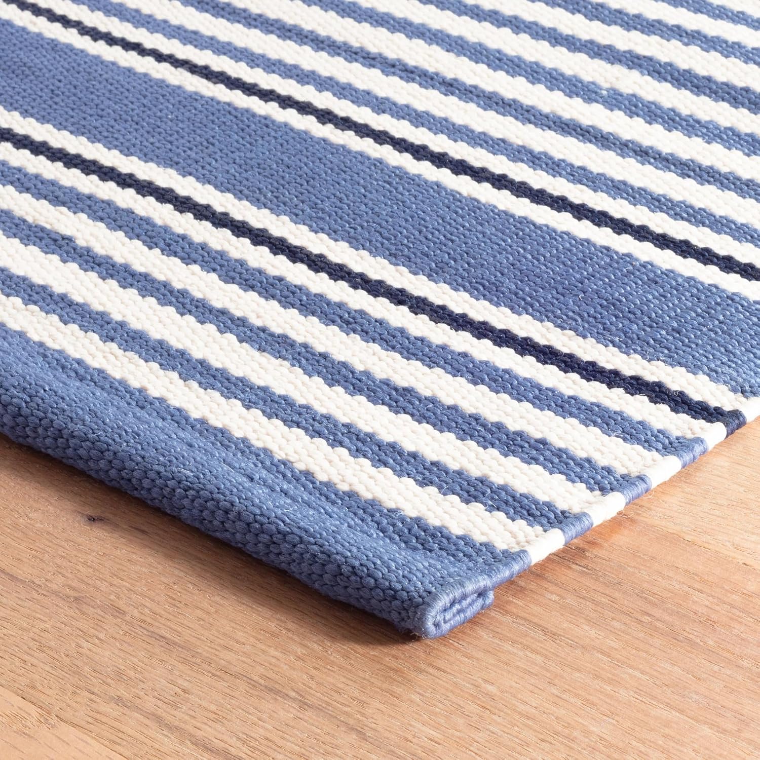 Dash & Albert Rugby Stripe Denim Handwoven Indoor/Outdoor Rug, 2.5 X 18 Feet, Blue Stripe Pattern