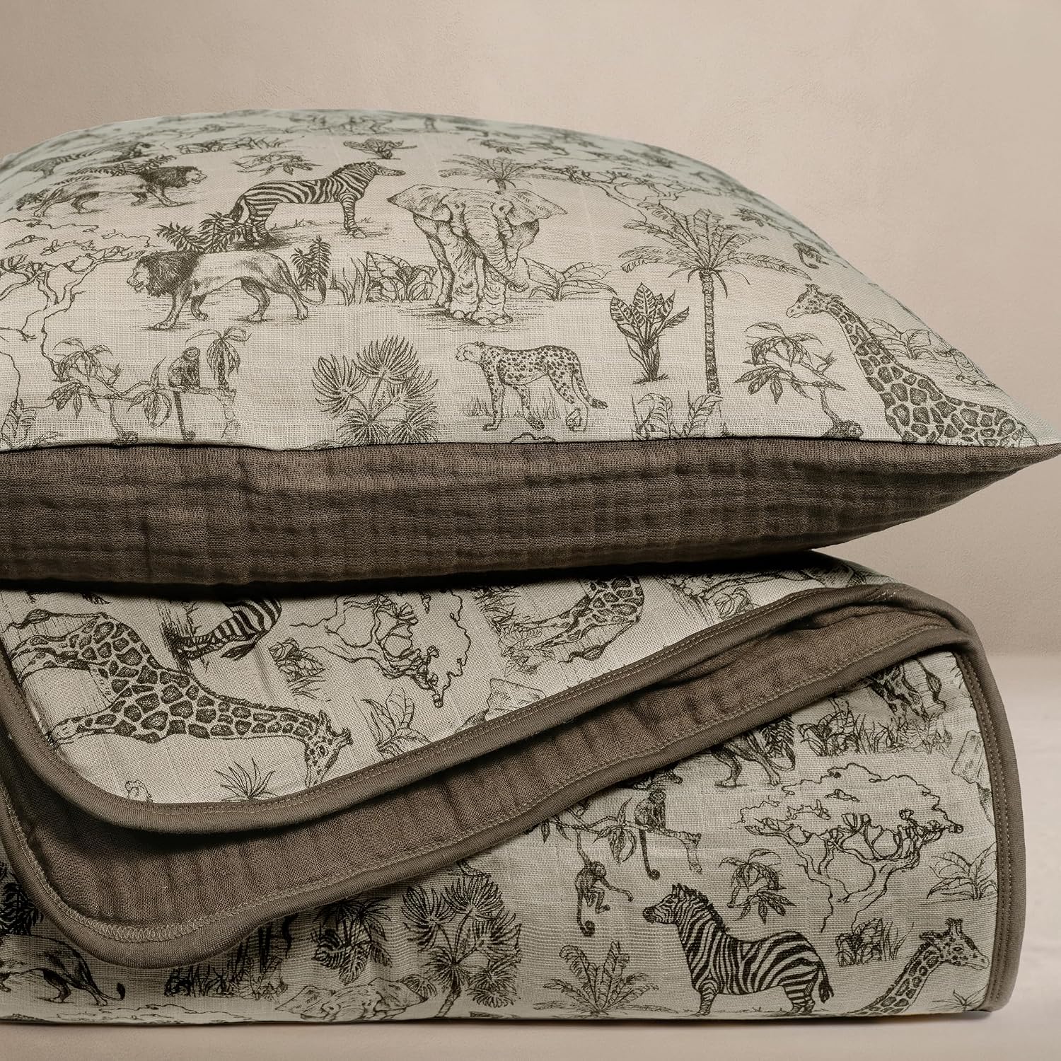 Oilo Vintage Safari Crib Bedding Set, 5-Layer Organic Cotton Muslin Crib Quilt & Sham, Jungle Elephant Giraffe Lion Zebra, Toddler Comforter 45x60, Reversible, Neutral Boy Nursery