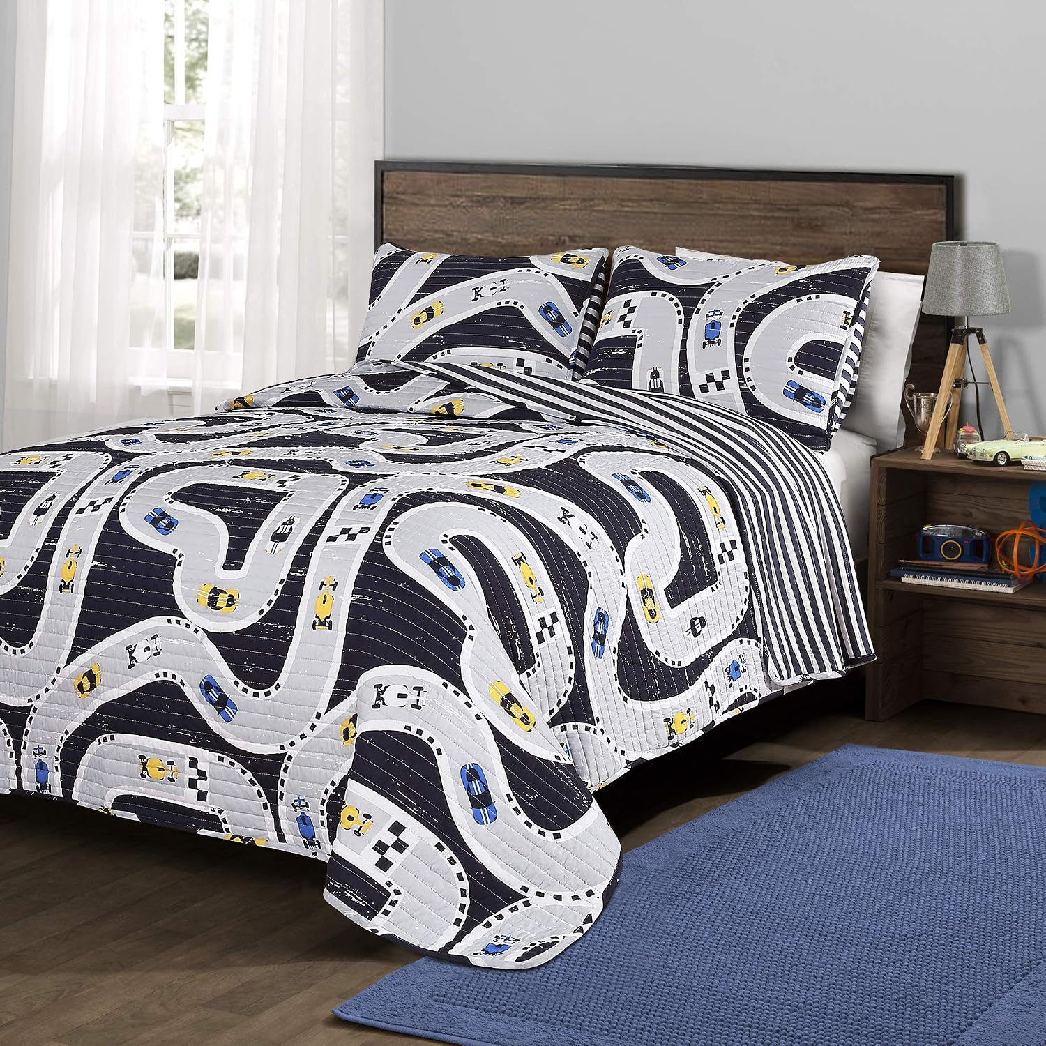Lush Decor Car Tracks Quilt - 2 Piece Reversible Kids Bedding Set - Full Queen - Navy